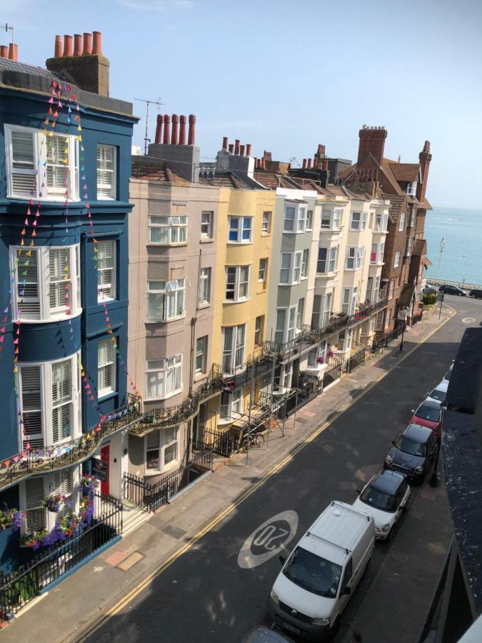 Brighton Surf Guest House Exterior photo